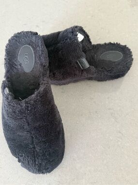 UGG Black Plush Slide Slippers for Women